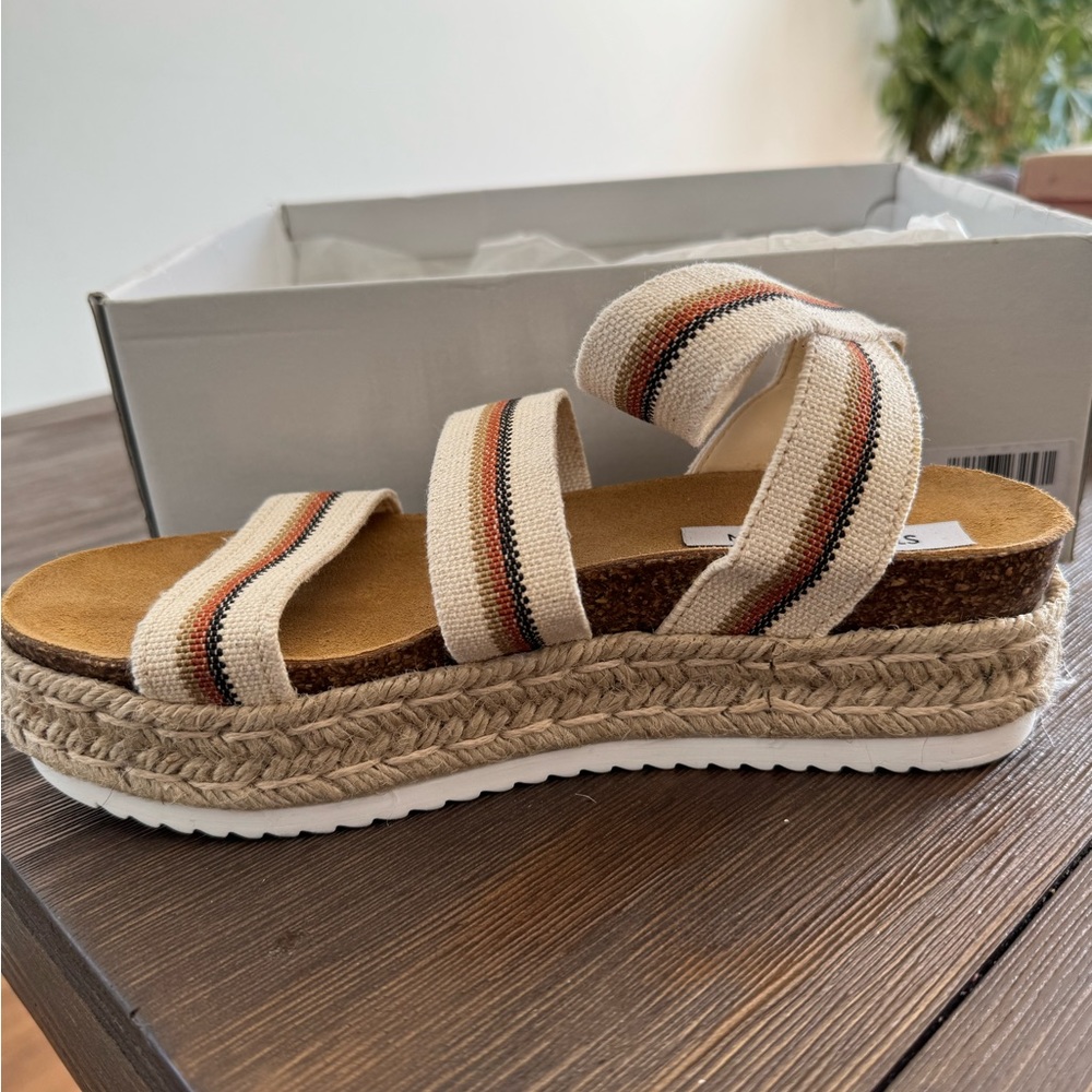 Steve Madden Wedges
